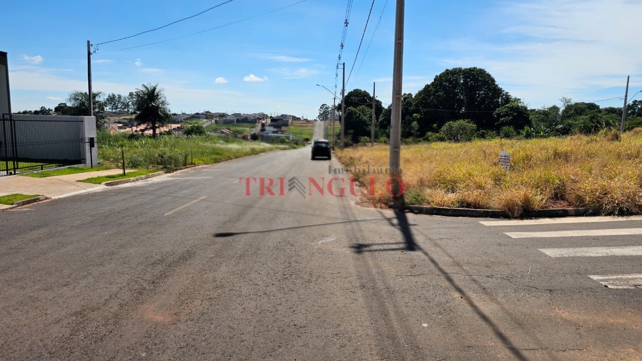 Terreno para venda no Jardim Pimentel II em Umuarama com 270,57m² por R$ 54.114,00