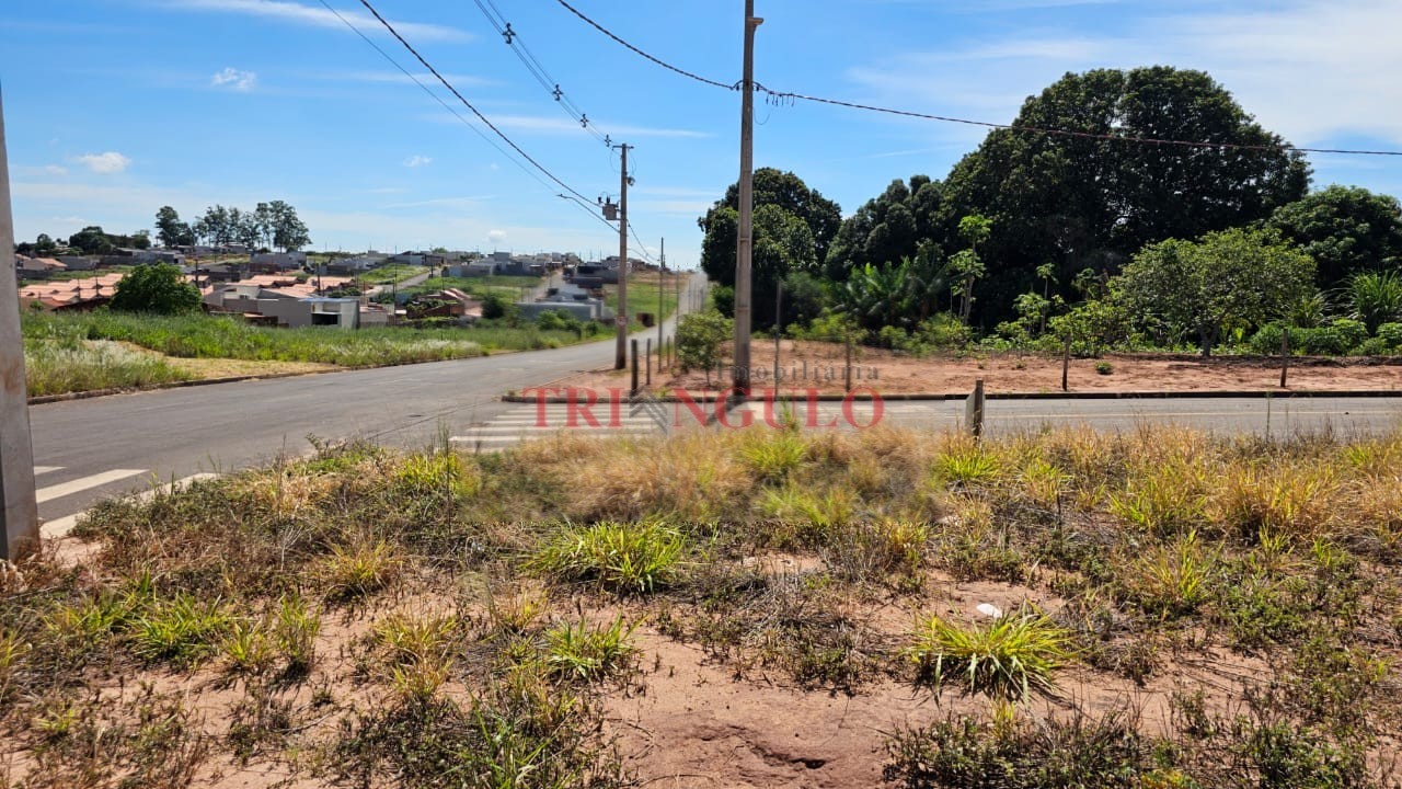 Terreno para venda no Jardim Pimentel II em Umuarama com 270,57m² por R$ 54.114,00