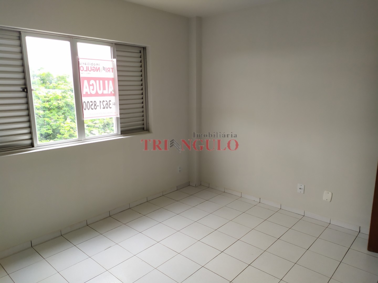 Apartamento para venda no Zona III em Umuarama com 99,21m² por R$ 220.000,00