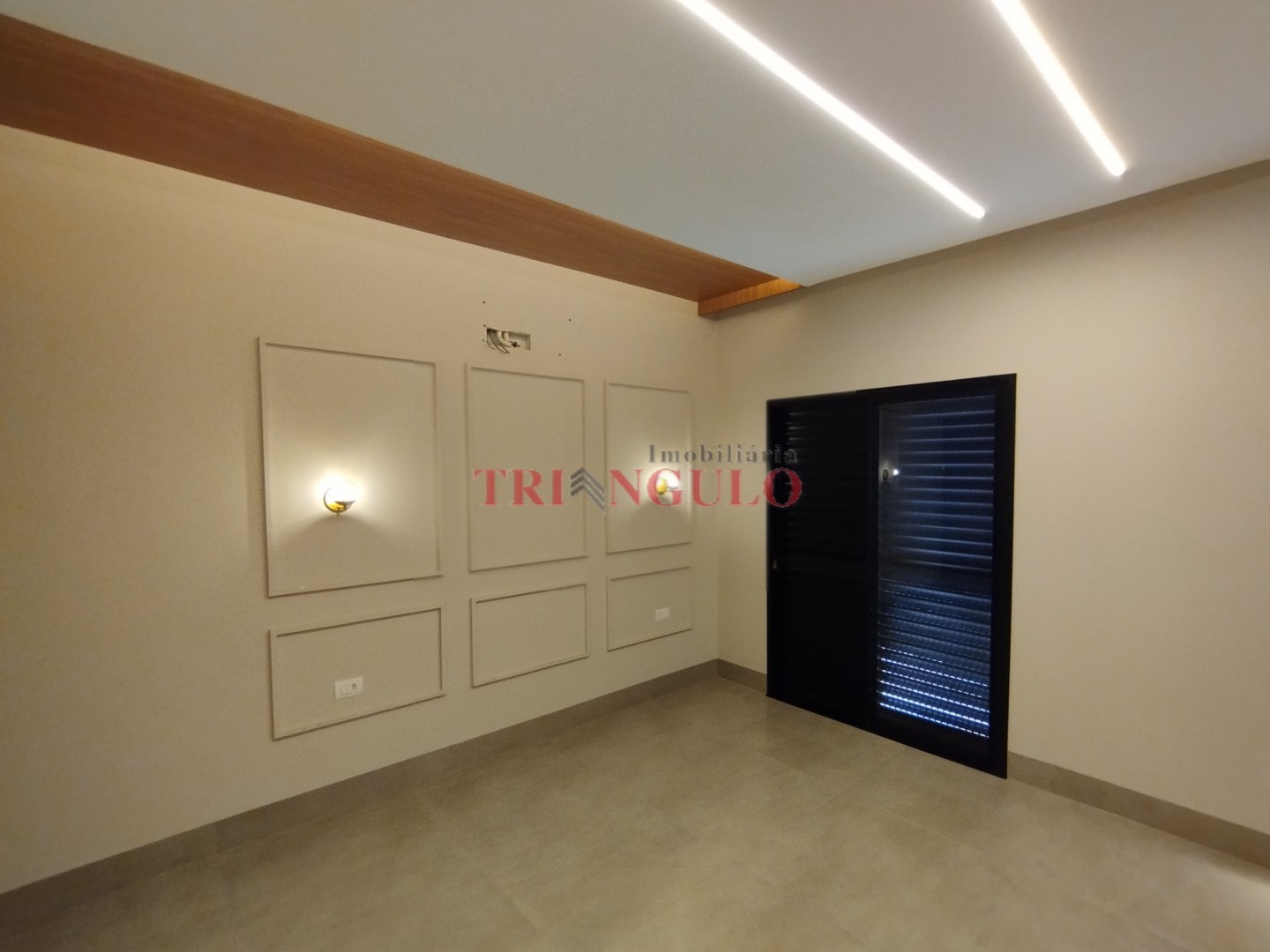 Casa para venda no Parque Residencial Interlagos II em Umuarama com 360m² por R$ 1.650.000,00