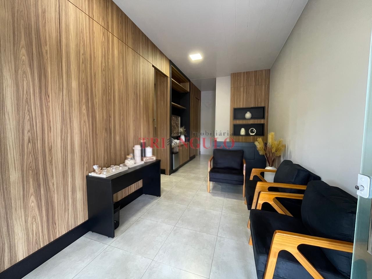 Sala Comercial para venda no Parque Cidade Jardim em Umuarama com 53,8m² por R$ 288.575,00