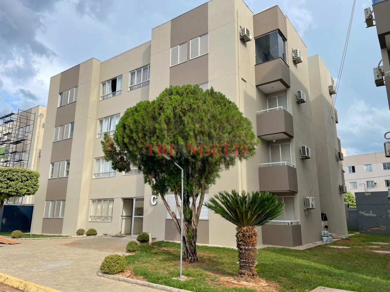 Apartamento para venda no Zona II em Umuarama com 97,54m² por R$ 350.000,00