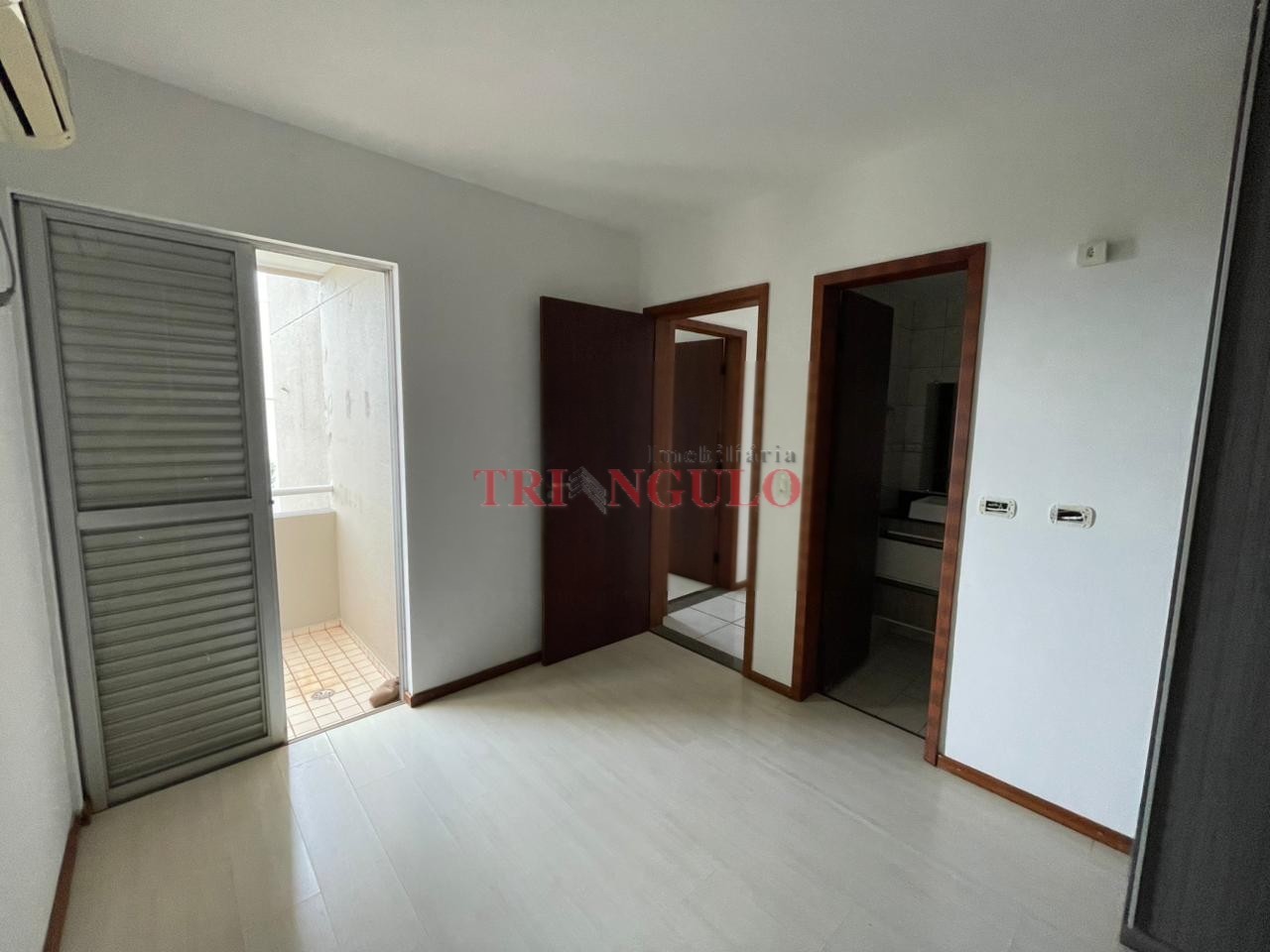 Apartamento para venda no Zona II em Umuarama com 97,54m² por R$ 350.000,00