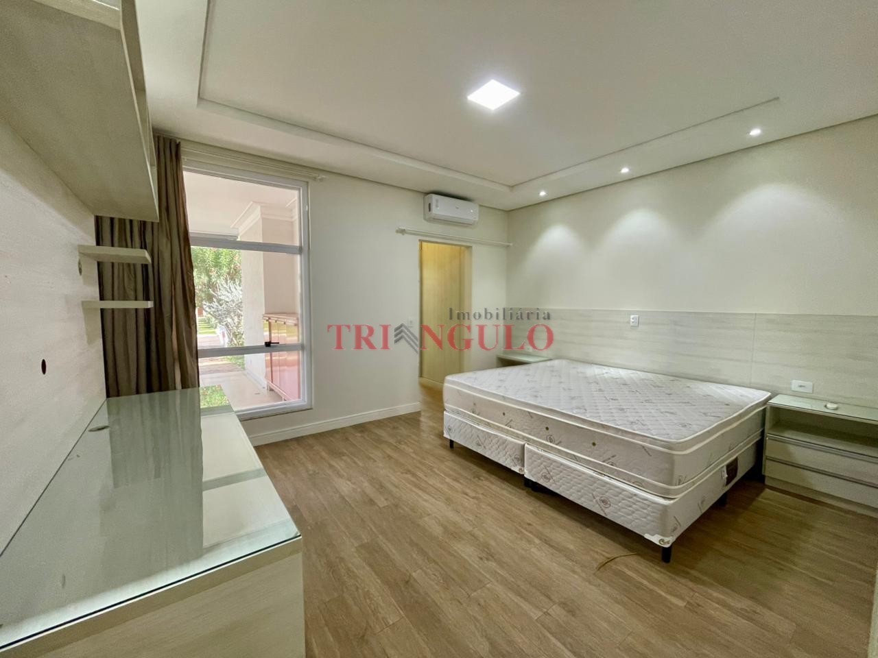 Casa para venda no Jardim Alphavile em Umuarama com 336m² por R$ 1.450.000,00