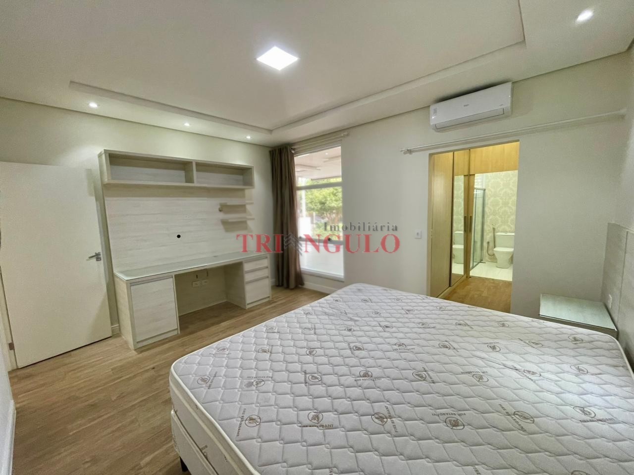 Casa para venda no Jardim Alphavile em Umuarama com 336m² por R$ 1.450.000,00