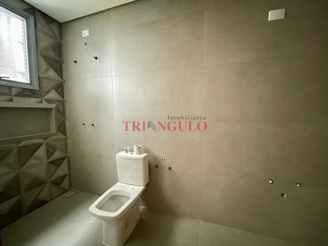 Apartamento para venda no Zona II em Umuarama com 288,73m² por R$ 1.800.000,00