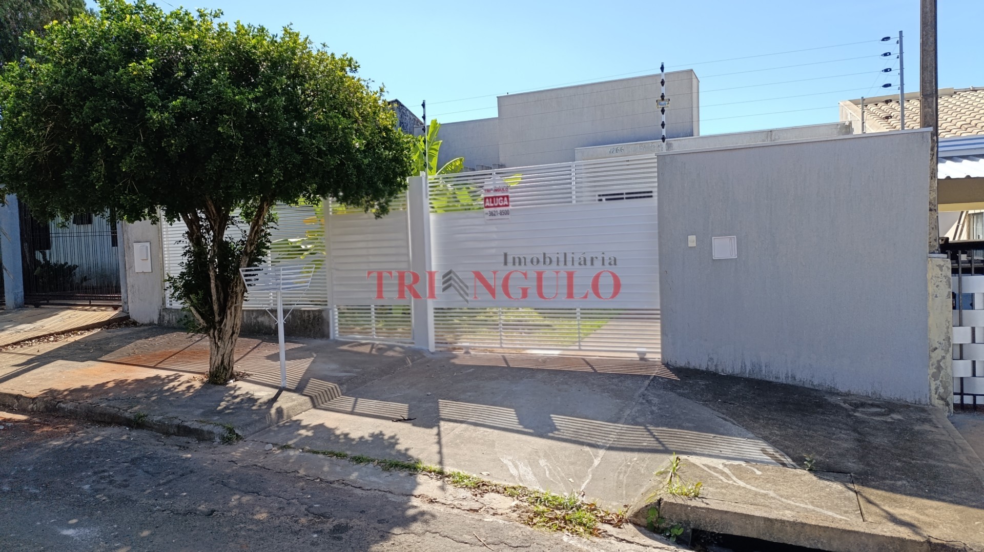 Casa Residencial para locacao no Jardim Tropical em Umuarama com 0m² por R$ 2.000,00