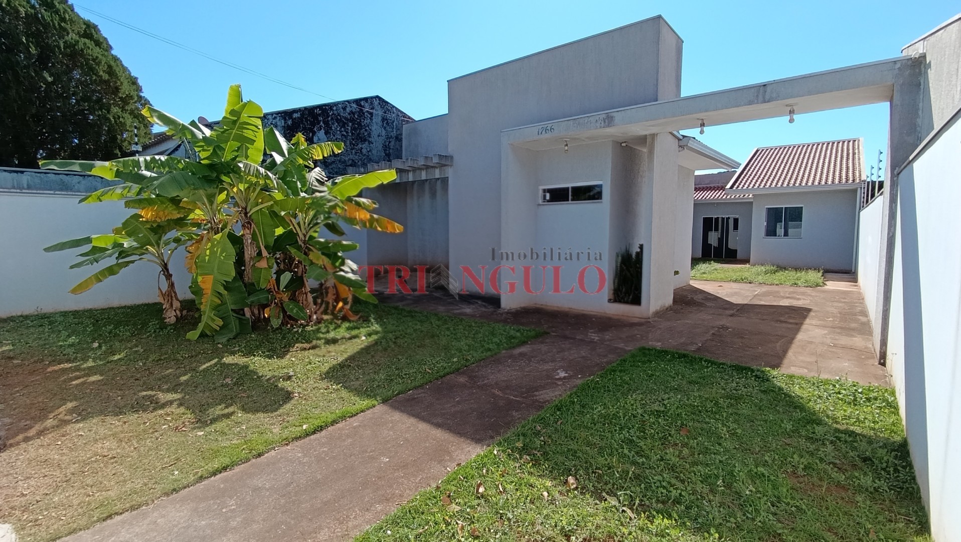 Casa Residencial para locacao no Jardim Tropical em Umuarama com 0m² por R$ 2.000,00