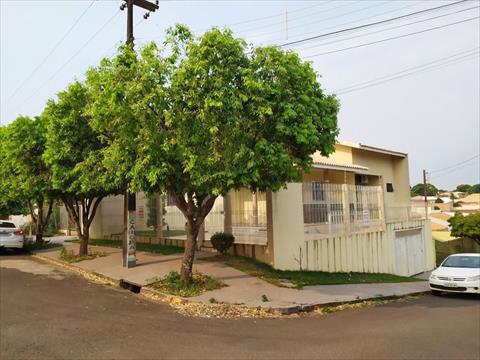 Casa para venda no Jardim Global em Umuarama com 203,35m² por R$ 560.000,00