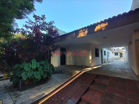 Casa Residencial para locacao no Zona I em Umuarama com 0m² por R$ 4.000,00