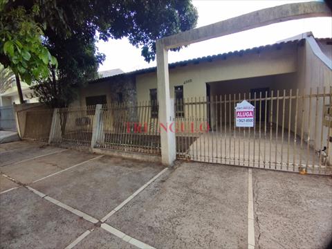 Casa Residencial para locacao no Zona VI em Umuarama com 0m² por R$ 1.500,00