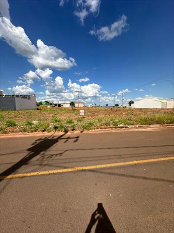 Terreno para venda no Jardim Trianon em Umuarama com 192m² por R$ 100.000,00