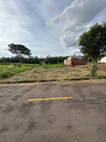 Terreno para venda no Parque Residencial Viena II em Umuarama com 255,22m² por