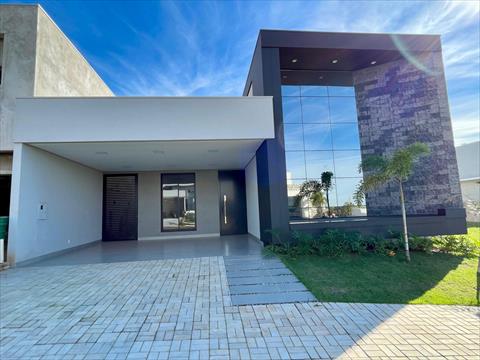 Casa para venda no Zona I em Umuarama com 247,4m² por R$ 1.100.000,00