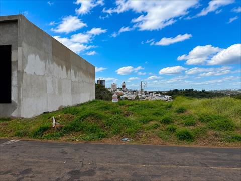 Terreno para venda no Parque Residencial da Gavea em Umuarama com 300m² por R$ 280.000,00