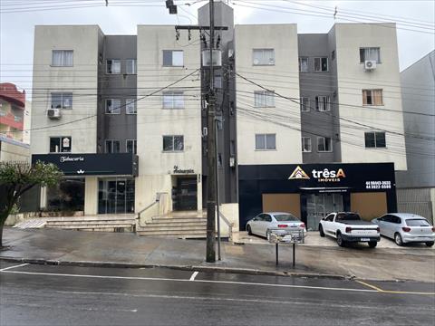 Apartamento para locacao no Zona III em Umuarama com 0m² por R$ 1.200,00