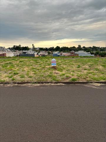 Terreno para venda no Jardim Aeroporto em Umuarama com 209,3m² por