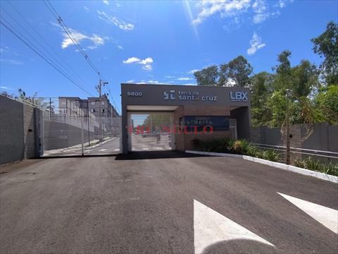 Apartamento para locacao no Zona V em Umuarama com 49,8m² por R$ 700,00