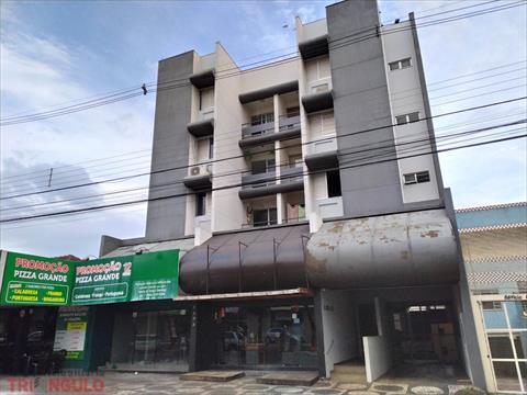 Apartamento para venda no Zona III em Umuarama com 110,77m² por R$ 215.000,00