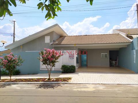 Casa para venda no Parque Residencial Interlagos II em Umuarama com 163,27m² por R$ 400.000,00