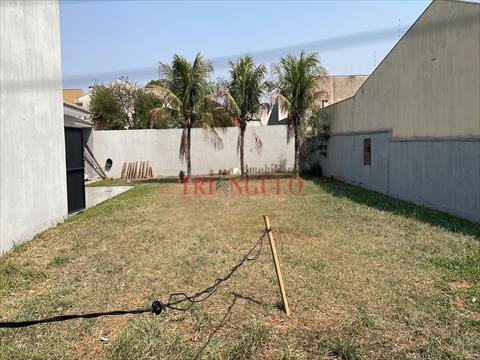 Terreno para venda no Vitoria Regia em Umuarama com 180m² por R$ 95.000,00