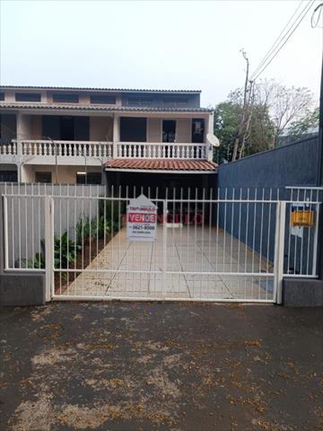 Sobrado para venda no Zona I em Umuarama com 178,76m² por R$ 430.000,00