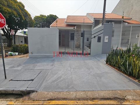 Casa para venda no Jardim Paraiso em Umuarama com 166m² por R$ 350.000,00