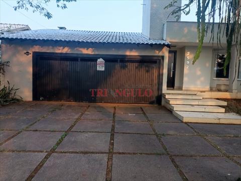 Casa para venda no Parque Cidade Jardim em Umuarama com 450m² por R$ 990.000,00