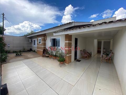 Casa para venda no Jardim Ipanema em Umuarama com 161m² por R$ 270.000,00