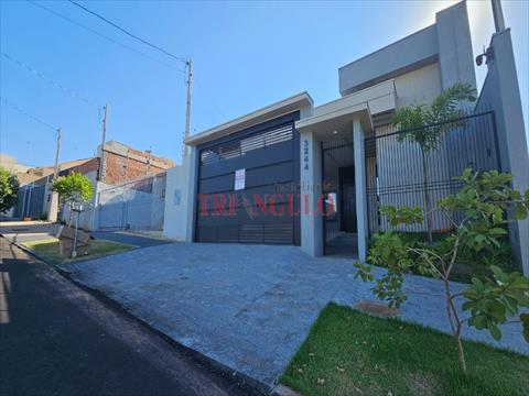 Casa para venda no Parque Residencial Melhoramentos em Umuarama com 180,61m² por R$ 580.000,00