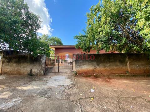 Casa para venda no Zona IV em Umuarama com 279,12m² por R$ 300.000,00