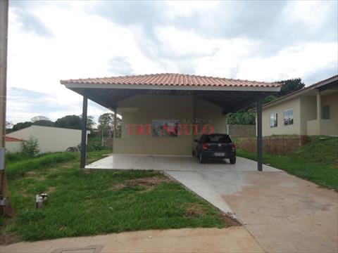 Casa Residencial para locacao no Zona VI em Umuarama com 0m² por R$ 900,00