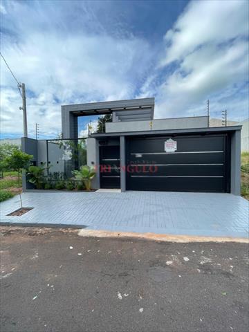Casa para venda no Parque Alto da Parana em Umuarama com 270m² por R$ 900.000,00