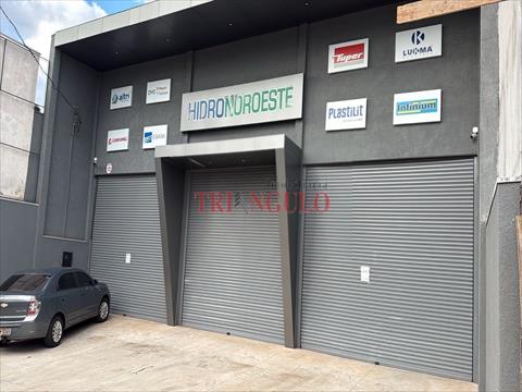 Salão para locacao no Jardim Iguacu em Umuarama com 350m² por R$ 5.500,00