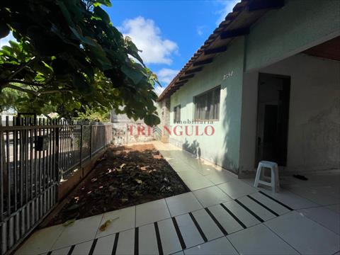 Casa para venda no Parque San Remo I em Umuarama com 405m² por R$ 262.300,00