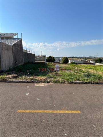 Terreno para venda no Parque Residencial Metropolitano em Umuarama com 240m² por R$ 120.000,00