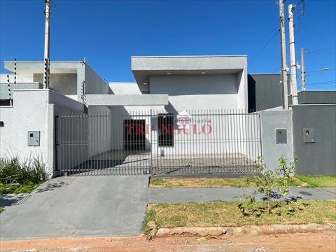 Casa para venda no Jardim Ibis em Umuarama com 126m² por R$ 240.000,00