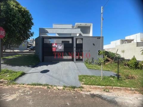 Casa para venda no Jardim Caravelle em Umuarama com 177,6m² por R$ 420.000,00