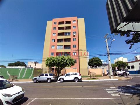 Apartamento para venda no Zona II em Umuarama com 78,76m² por R$ 270.000,00