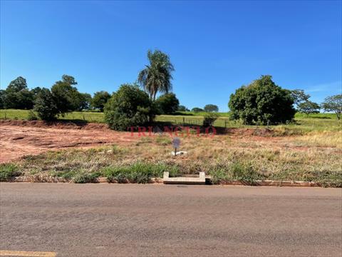 Terreno para venda no Jardim Pimentel II em Umuarama com 411,18m² por R$ 80.000,00