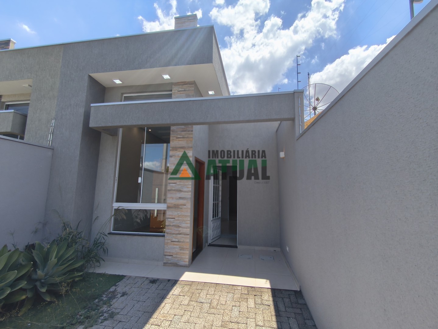 Casa - OPERARIA - LONDRINA