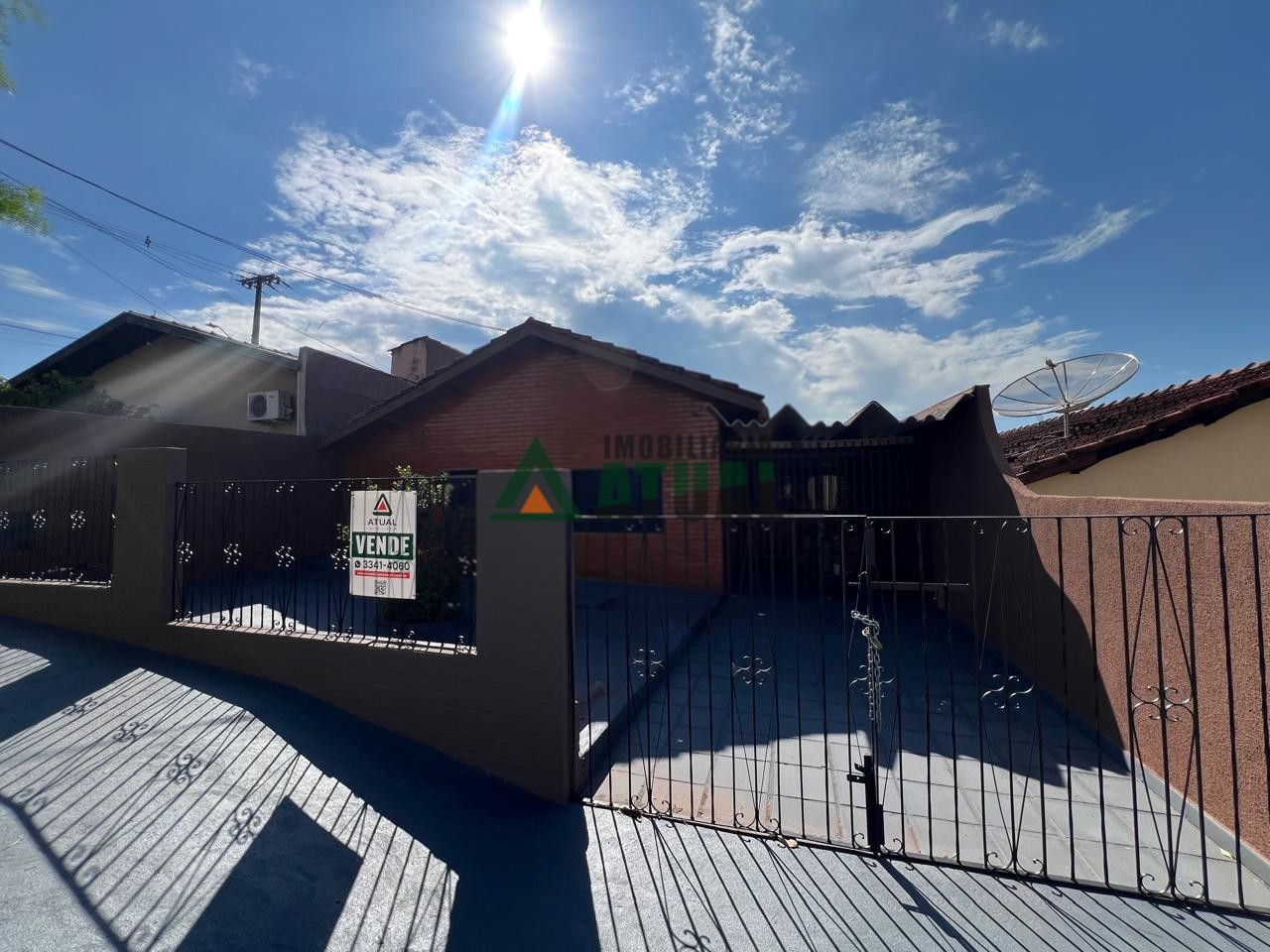 Casa - CONJUNTO PARIGOT DE SOUZA 1 - LONDRINA
