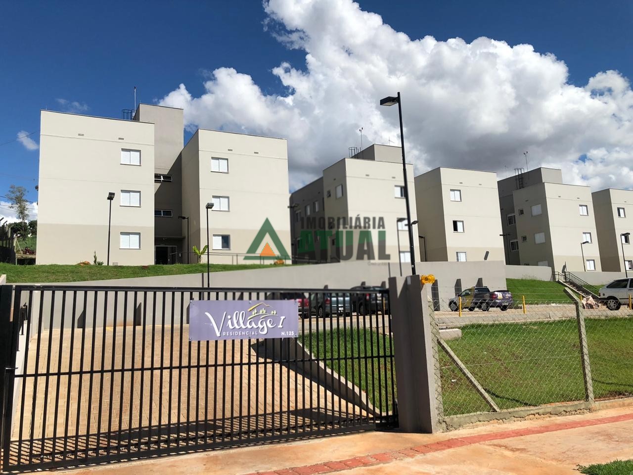 Apartamento - CONJUNTO VIVI XAVIER - LONDRINA