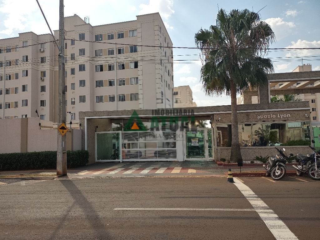 Apartamento - CONJUNTO HABITACIONAL DOU - LONDRINA