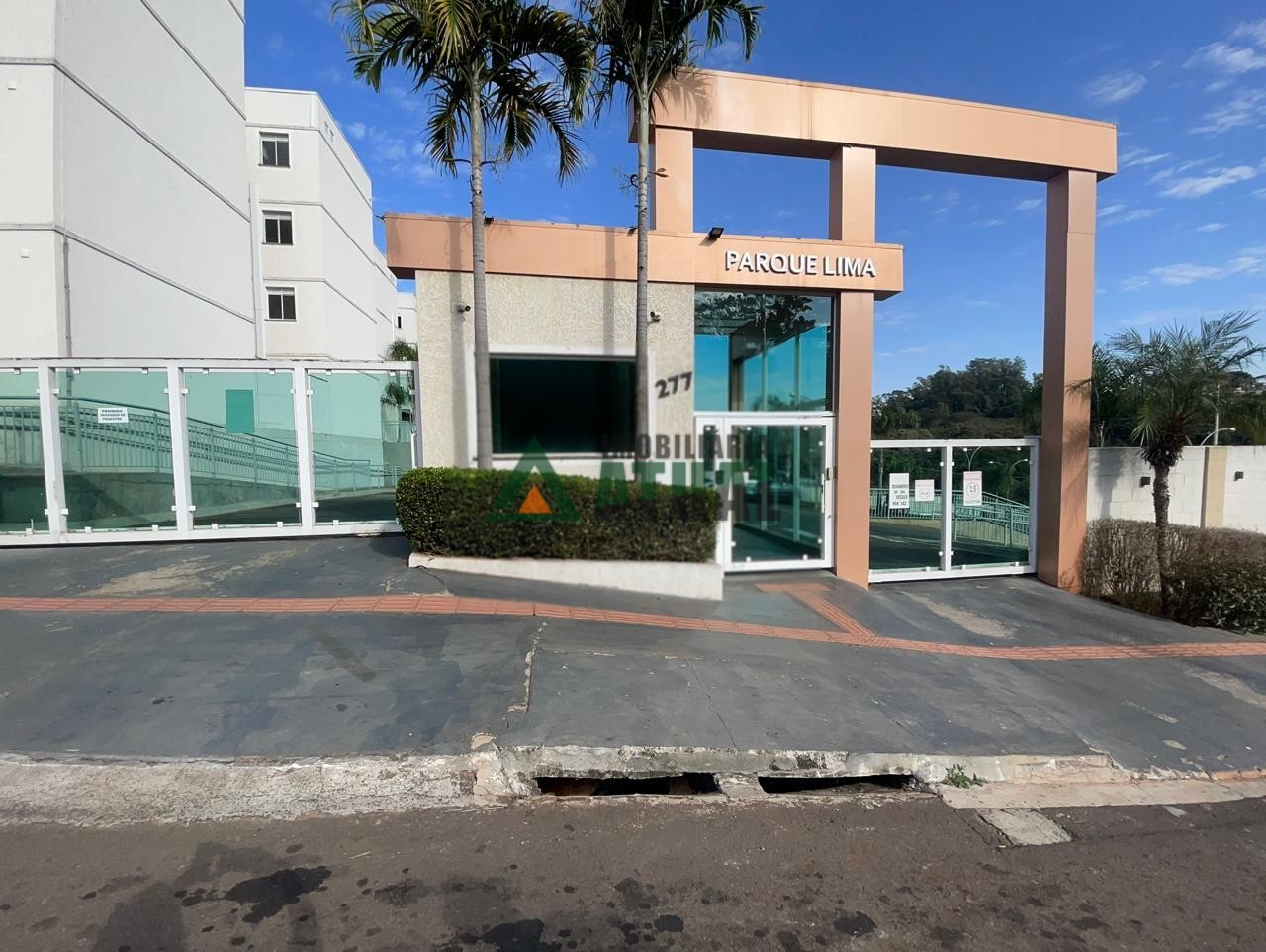 Apartamento - CONJUNTO HABITACIONAL JOS - LONDRINA