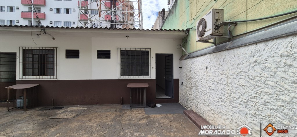 Kitinet para locacao no Zona 07 em Maringa com 30m² por R$ 750,00