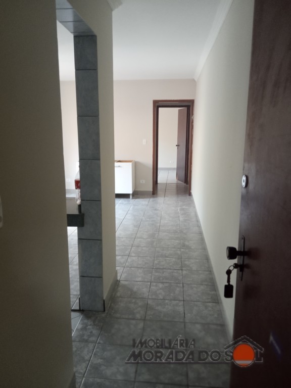 Apartamento para venda no Zona 7 em Maringa com 85m² por R$ 250.000,00