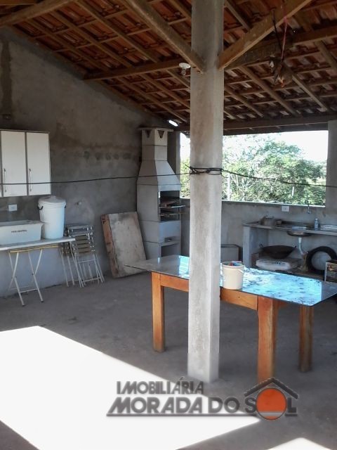 Casa Residencial para venda no Conjunto Joao de Barro Porto Seguro em Maringa com 300m² por R$ 300.000,00