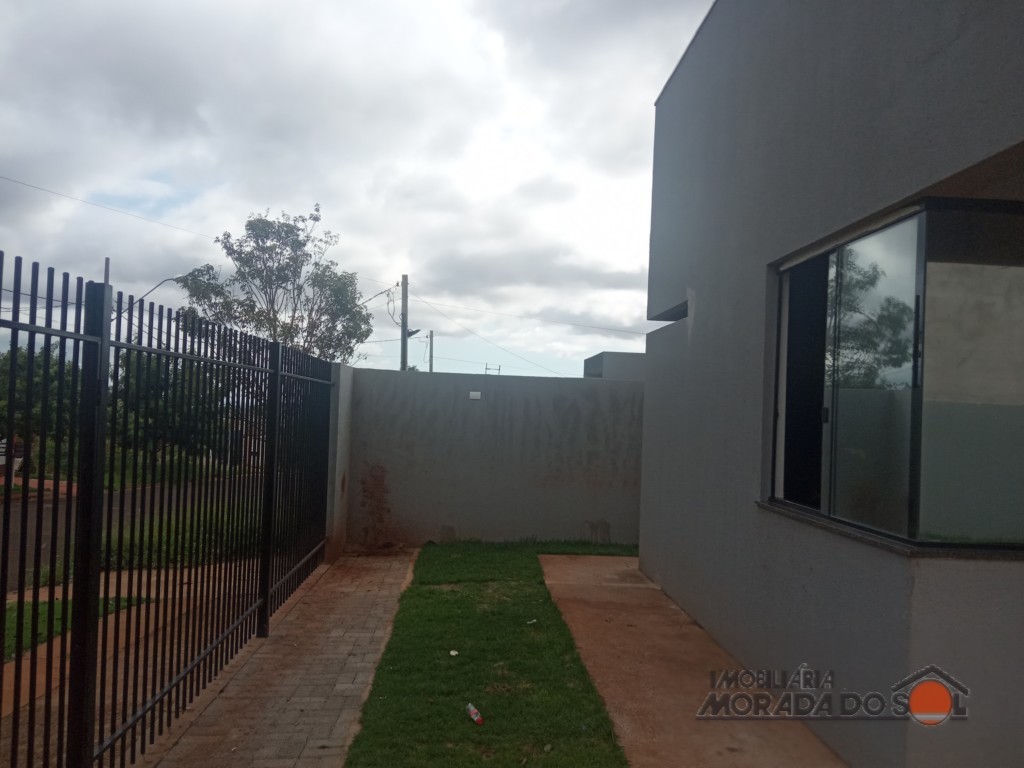 Casa Residencial com 2 quartos no Jd Arezzo em Maringa PR com