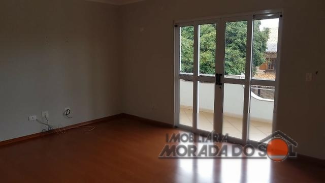 Casa de Condomínio para venda no Parque Industrial em Maringa com 600m² por R$ 2.800.000,00
